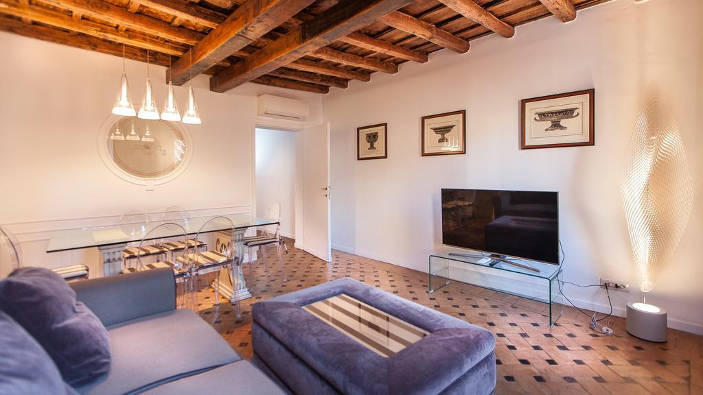 Rental In Rome - Scala Suite Экстерьер фото