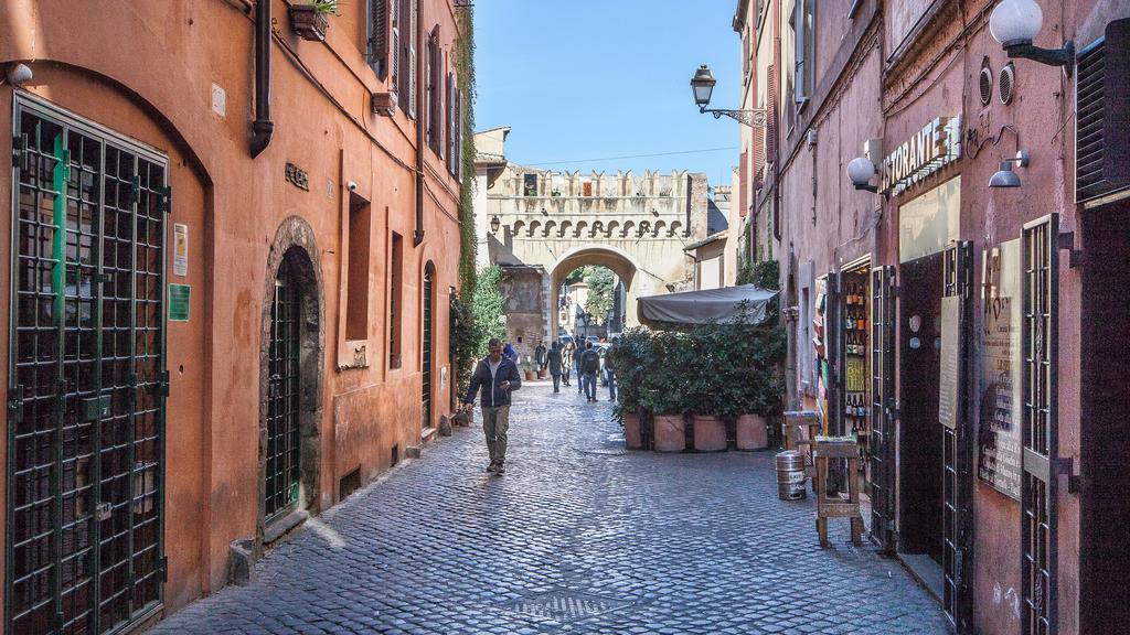 Rental In Rome - Scala Suite Экстерьер фото